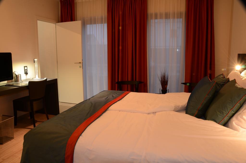 Abalona Hotel & Apartments Дендермонде Номер фото